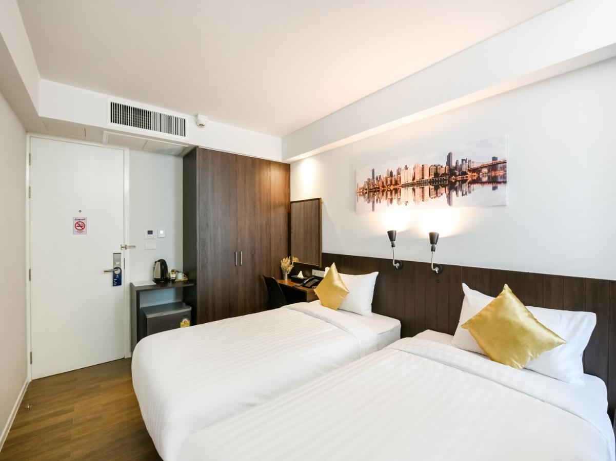 Khách sạn Kitzio House Huai Kwang 3*